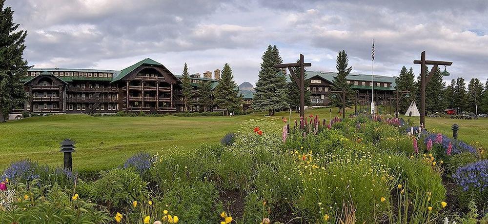 Glacier Park Lodge East Glacier Park Village Bagian luar foto