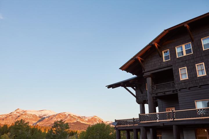 Glacier Park Lodge East Glacier Park Village Bagian luar foto