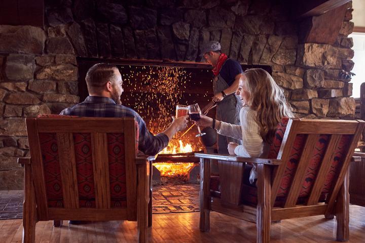 Glacier Park Lodge East Glacier Park Village Bagian luar foto